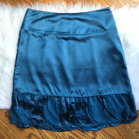 💥NWT💥Max Studio Silk Tulip Skirt - Picture 8 of 8